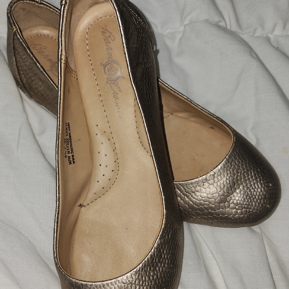 Blowfish Gold Flats with Metallic Finish
